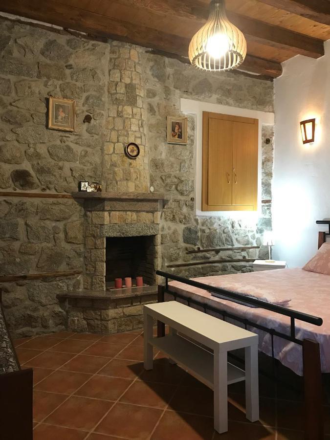 シキア Kyr Gianni Mansionヴィラ エクステリア 写真